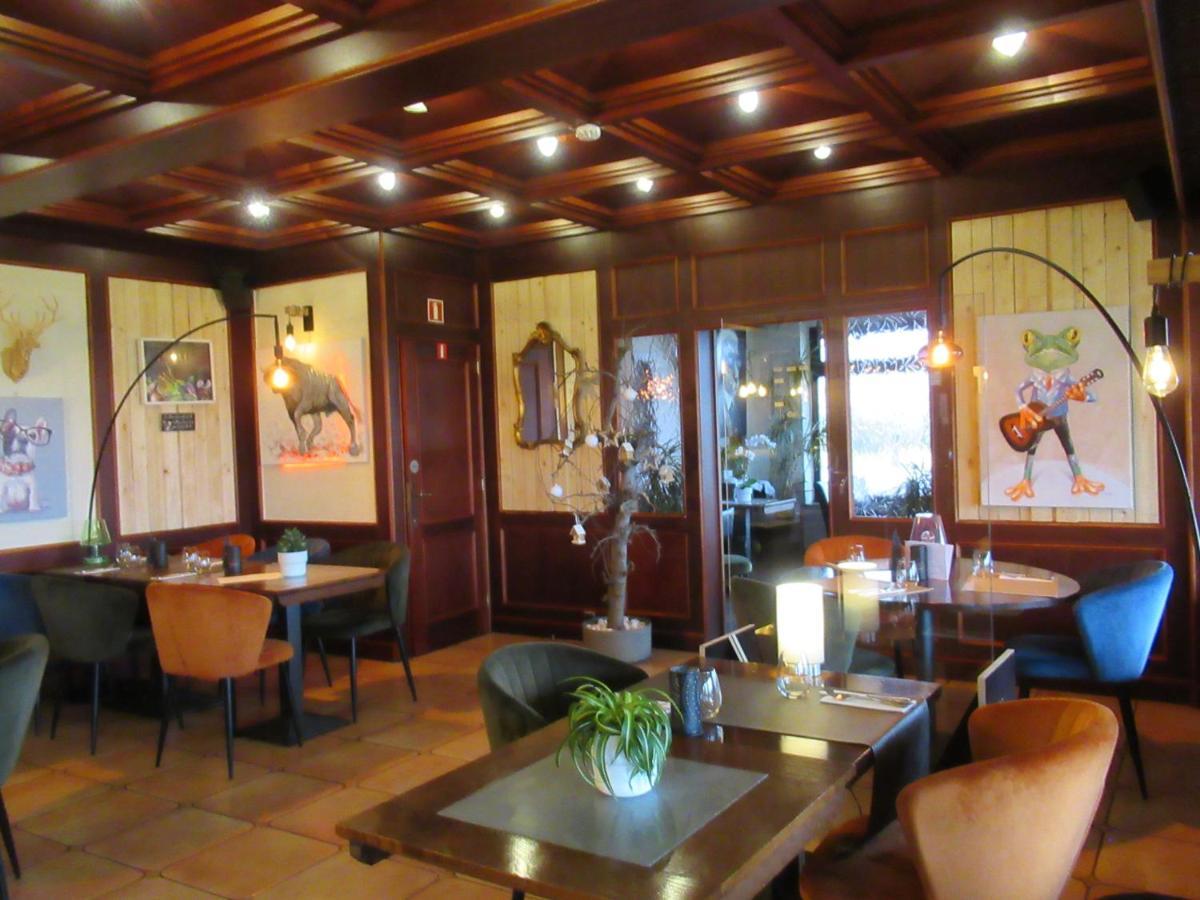 Hotel Restaurant N 4 Martelange Zewnętrze zdjęcie