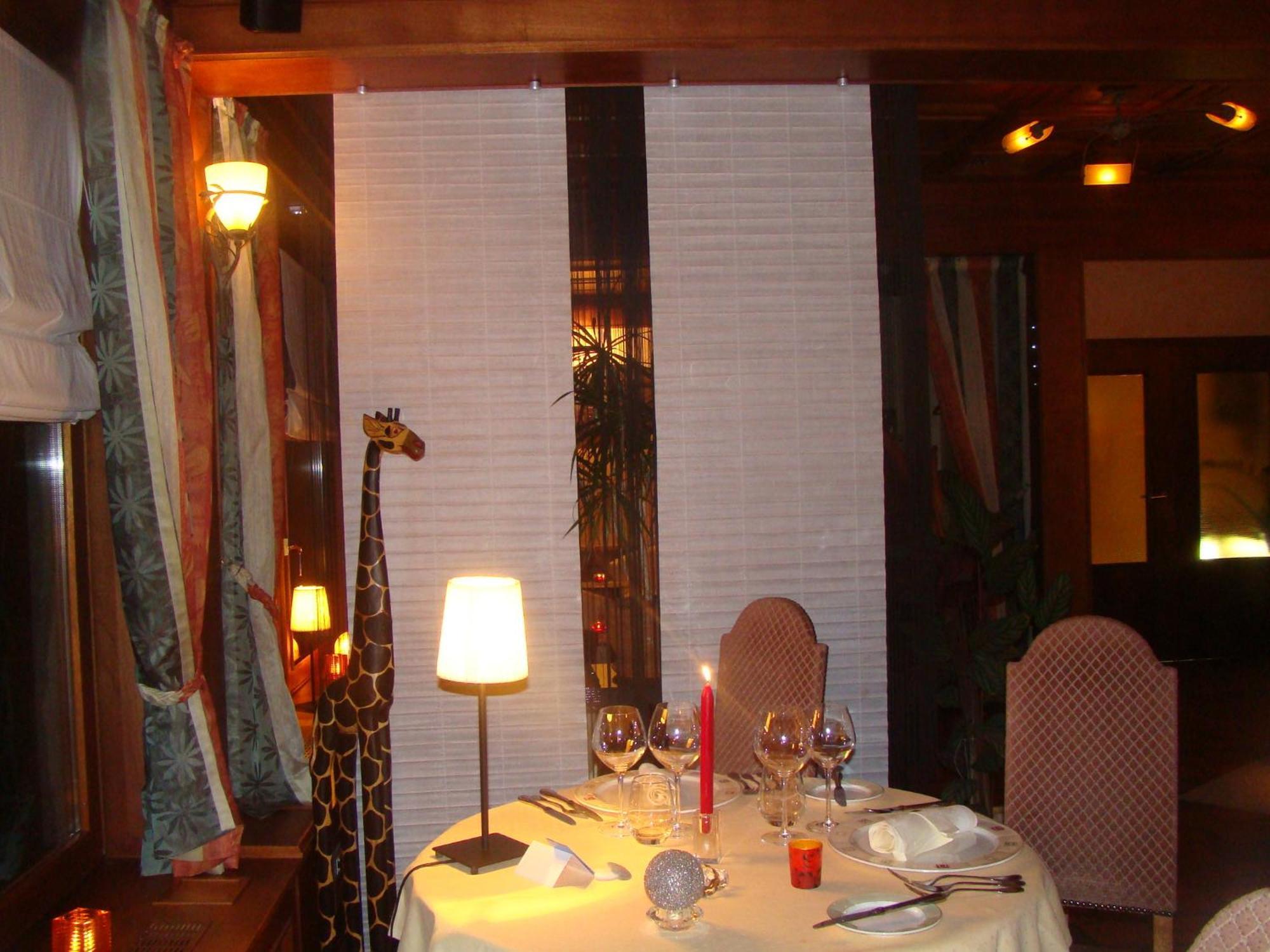 Hotel Restaurant N 4 Martelange Zewnętrze zdjęcie