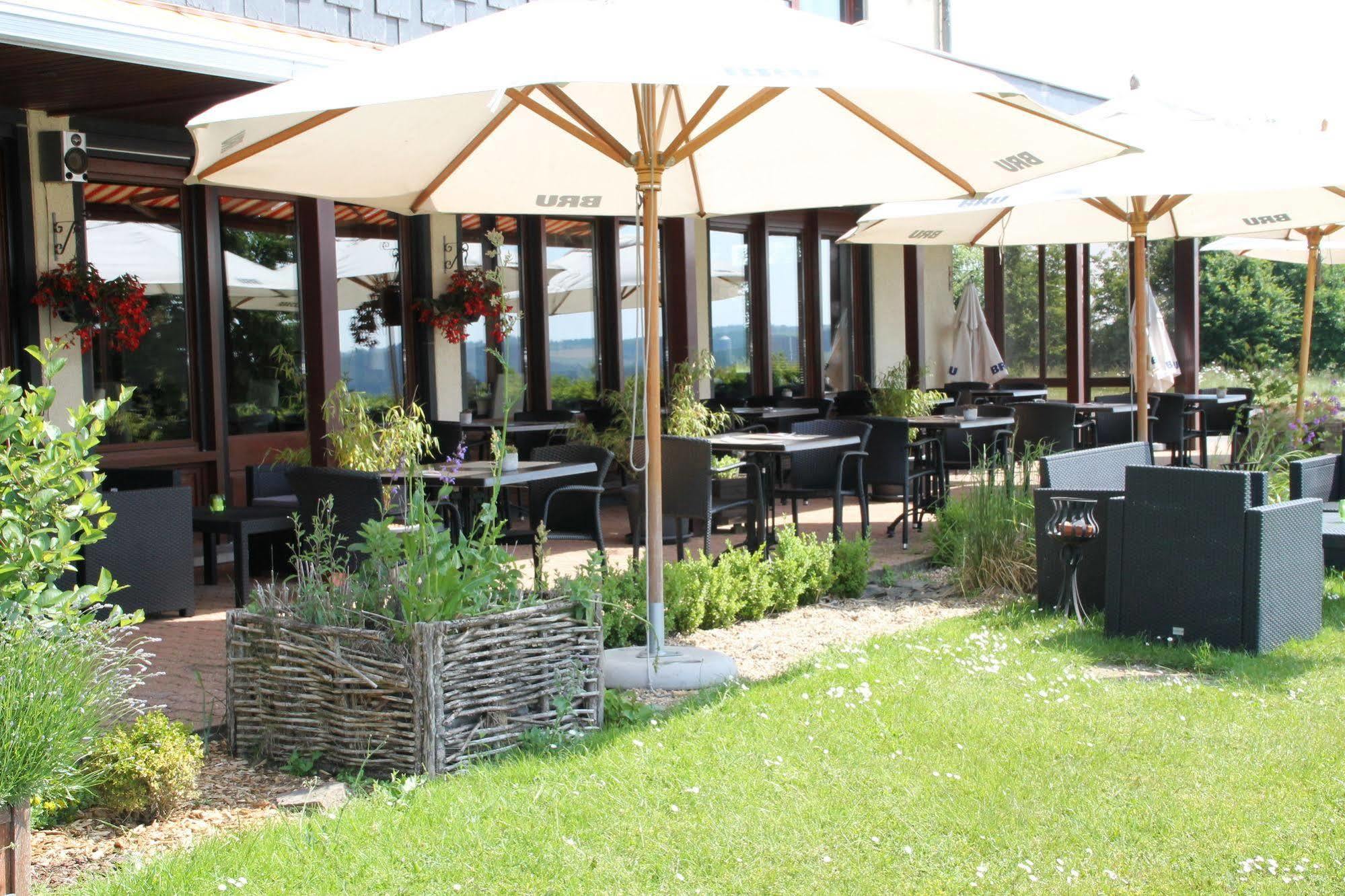 Hotel Restaurant N 4 Martelange Zewnętrze zdjęcie