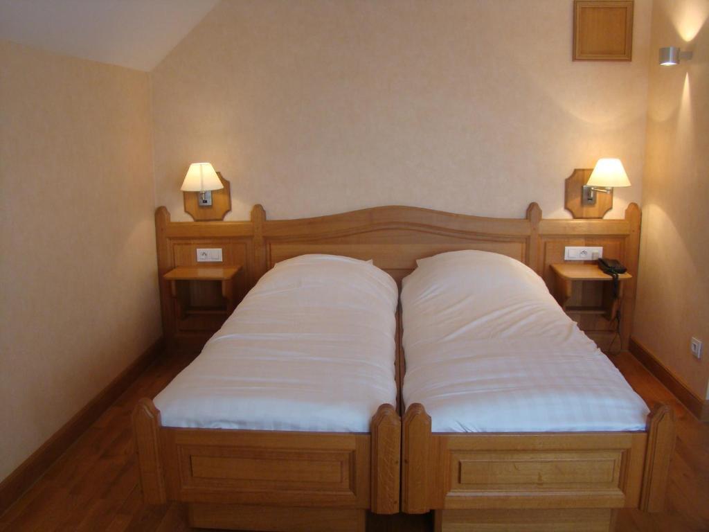 Hotel Restaurant N 4 Martelange Pokój zdjęcie